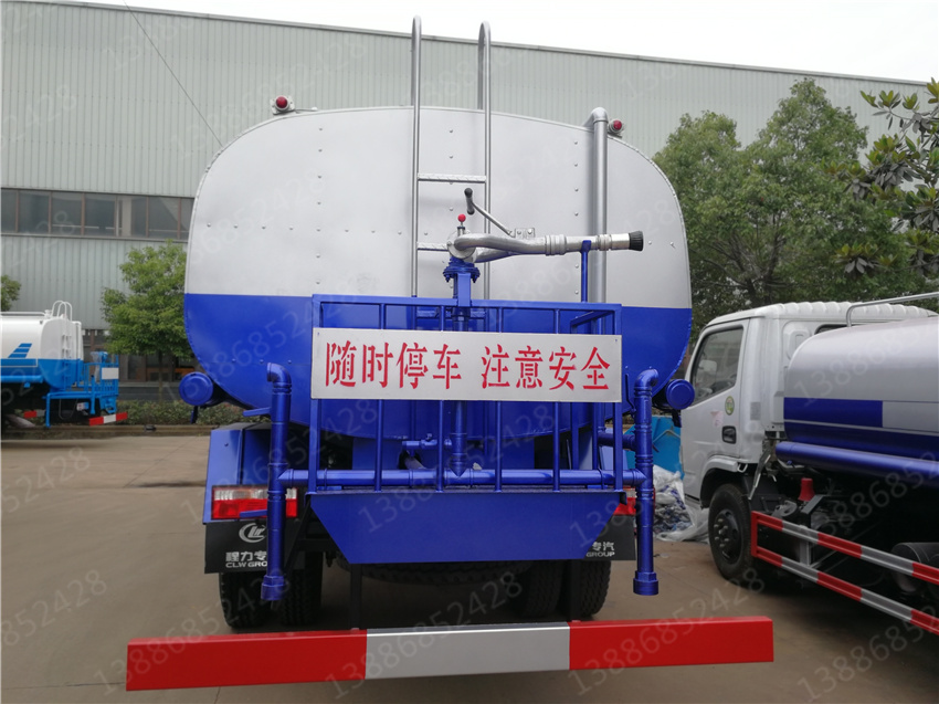 湖北盈通汽車湖北東風(fēng)多功能灑廠家